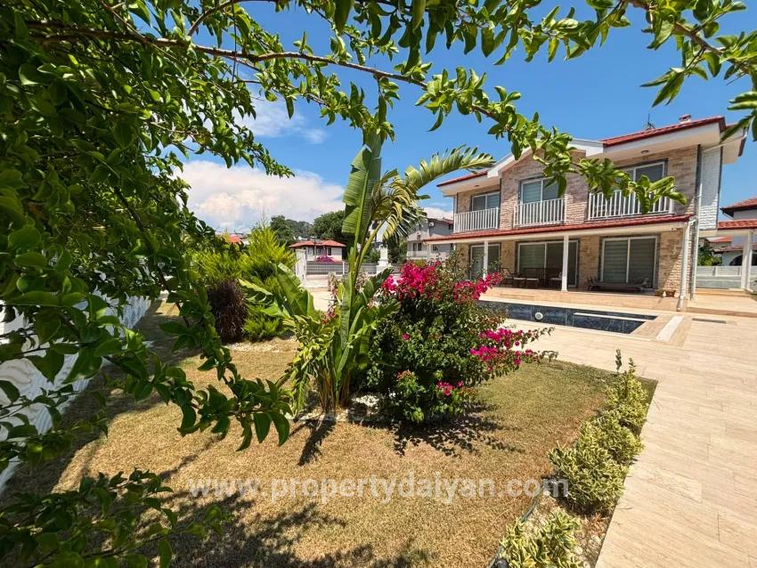 4+1-Zimmer Villa Zu verkaufen in Dalyan Bz. Ortaca - 500 m²
