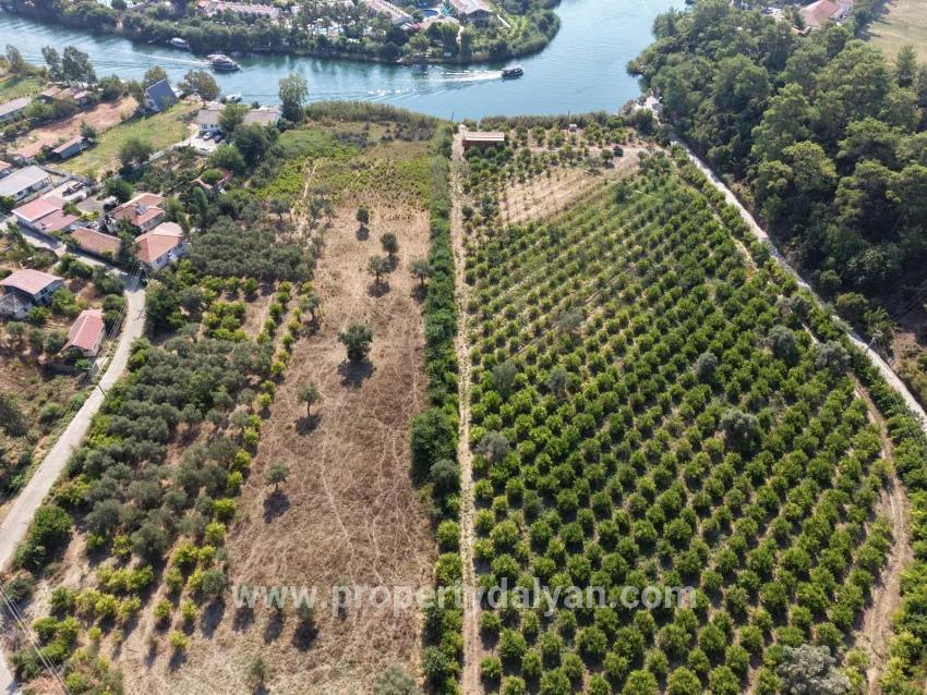 Im Köyceğiz Çandır Mahallesinde kanala sıfır 20.000m2 satılık Feld