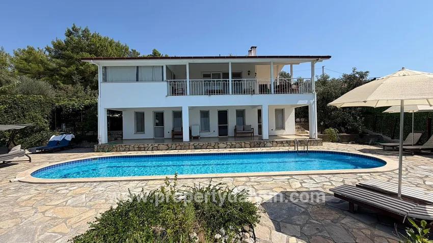 4+1-Zimmer Villa Zu verkaufen in Gökbel Bz. Ortaca - 992 m²