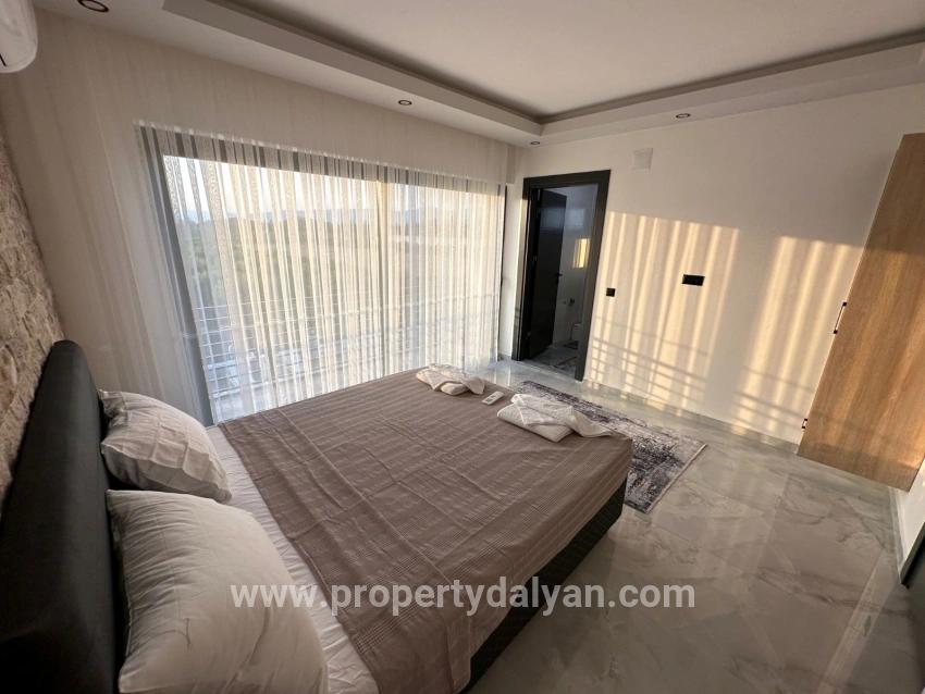4+1-Zimmer Villa Zu verkaufen in Eskiköy Bz. Ortaca - 14.136 m²