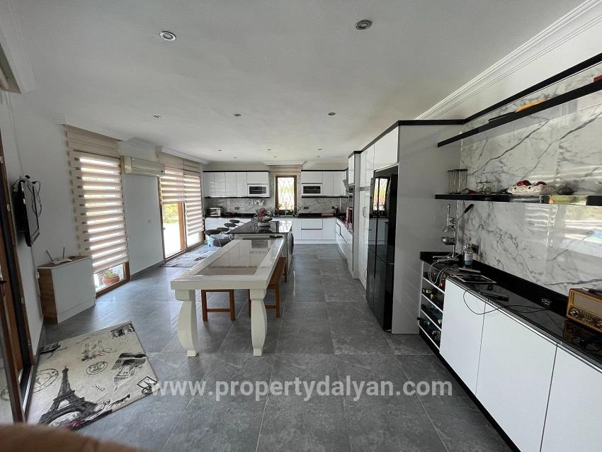 4+1-Zimmer Villa Zu verkaufen in Dalyan Bz. Ortaca - 7.000 m²