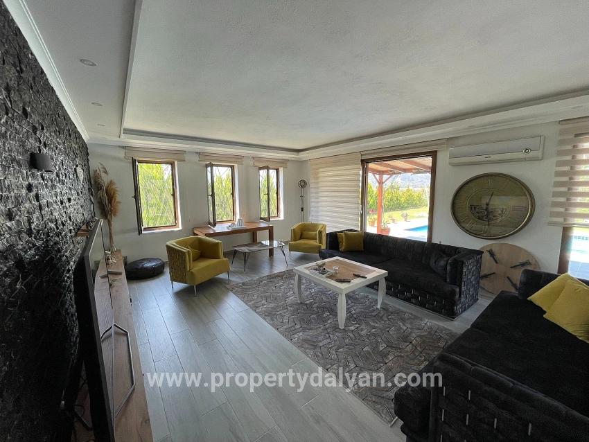 4+1-Zimmer Villa Zu verkaufen in Dalyan Bz. Ortaca - 7.000 m²
