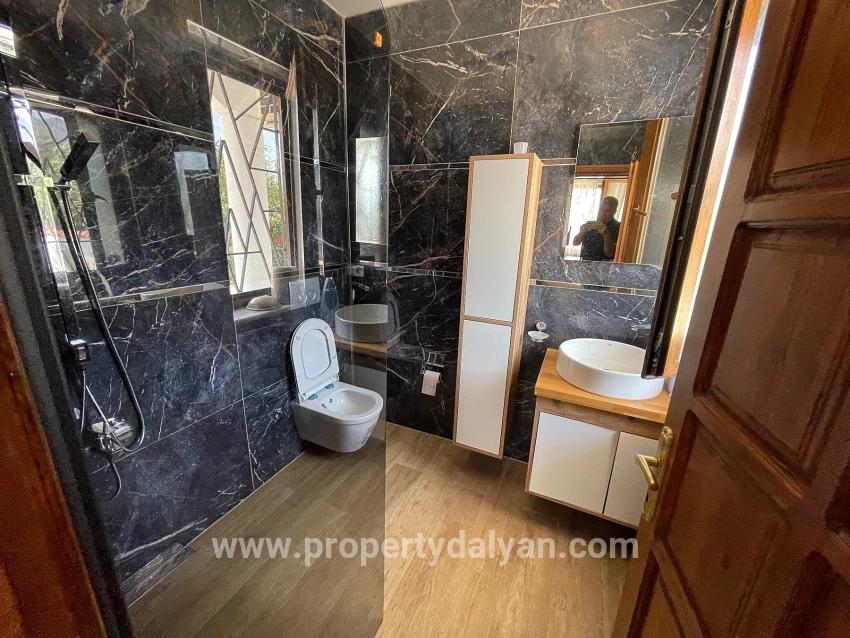 4+1-Zimmer Villa Zu verkaufen in Dalyan Bz. Ortaca - 7.000 m²
