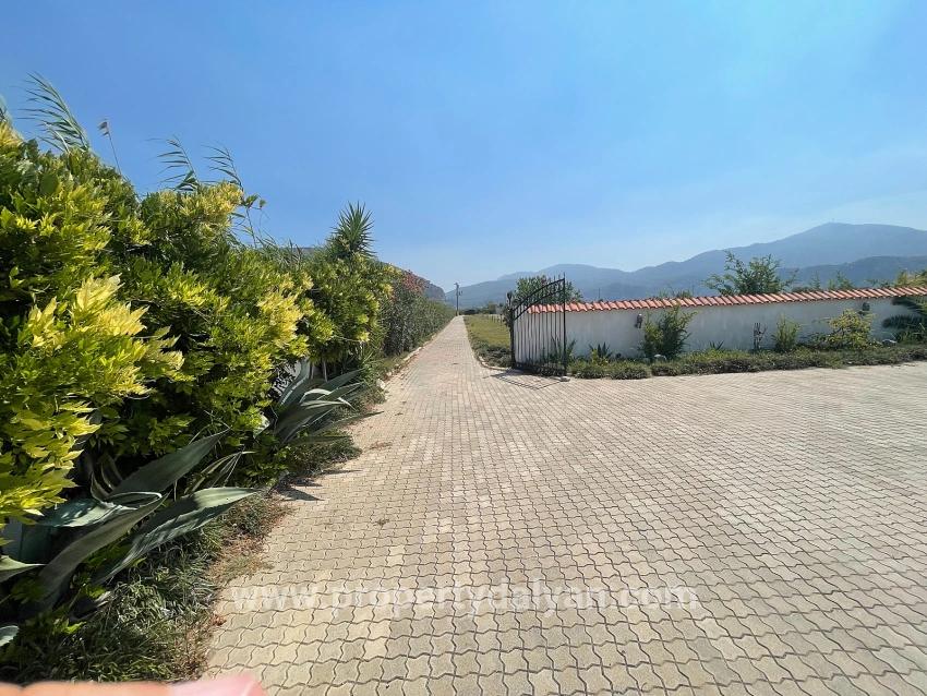 4+1-Zimmer Villa Zu verkaufen in Dalyan Bz. Ortaca - 7.000 m²