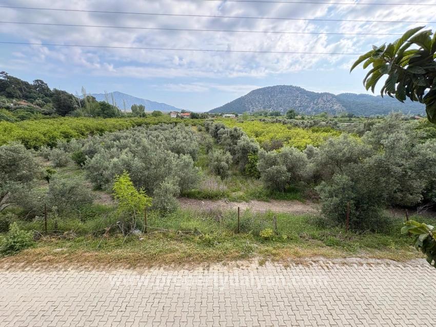 Feld Zu verkaufen in Çandır Bz. Köyceğiz - Feld-Zonierung - 1.721 m²