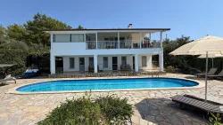 4+1-Zimmer Villa Zu verkaufen in Gökbel Bz. Ortaca - 992 m²