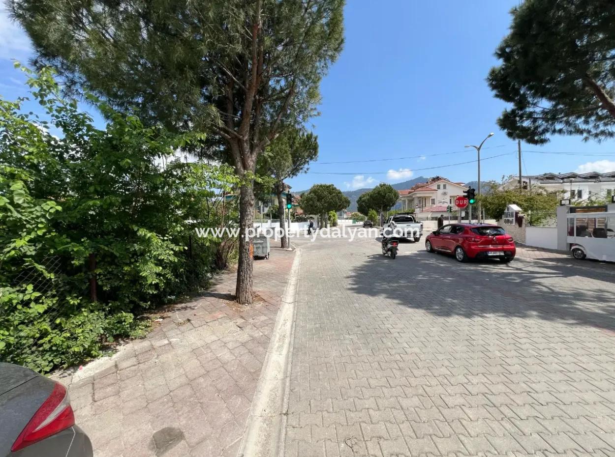 916M2 Gewerbe- Und Wohngrundstück Zum Verkauf An Der Hauptstraße In Dalyan Gülpınar