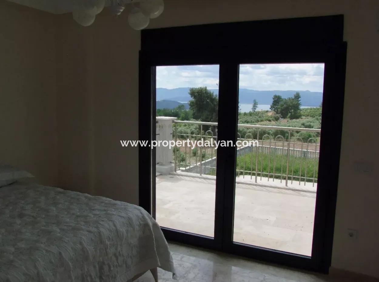 Luxus-Villa Zu Verkaufen In Zeytinalanda Köyce'inz Zeyt'nalanda 6800M2 Land Villa Zum Verkauf Mit Voller Seeblick