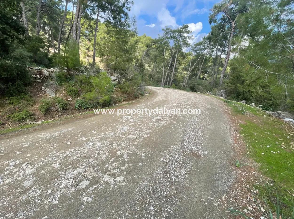 10.707M2 2B Feld Zu Verkaufen Mit Meerblick See In Çandır