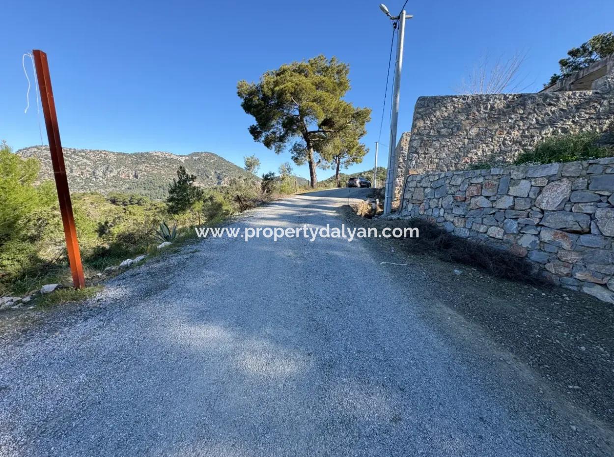 1000M2 Land For Sale With Sea View In The Village Built-Up Area In Gökbel