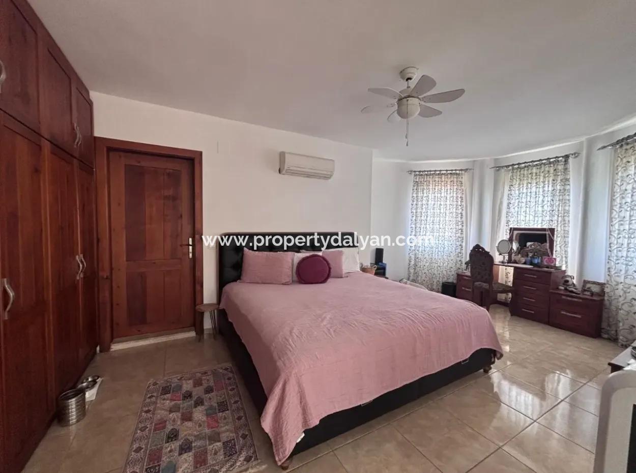 5 1 Villa For Sale In Dalyan Maraş For 980M2 Plot On The Corner