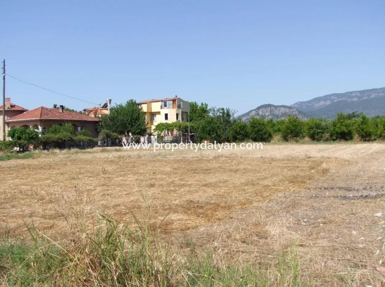 Plot For Sale On The Corner Of 540M2 In Okcular