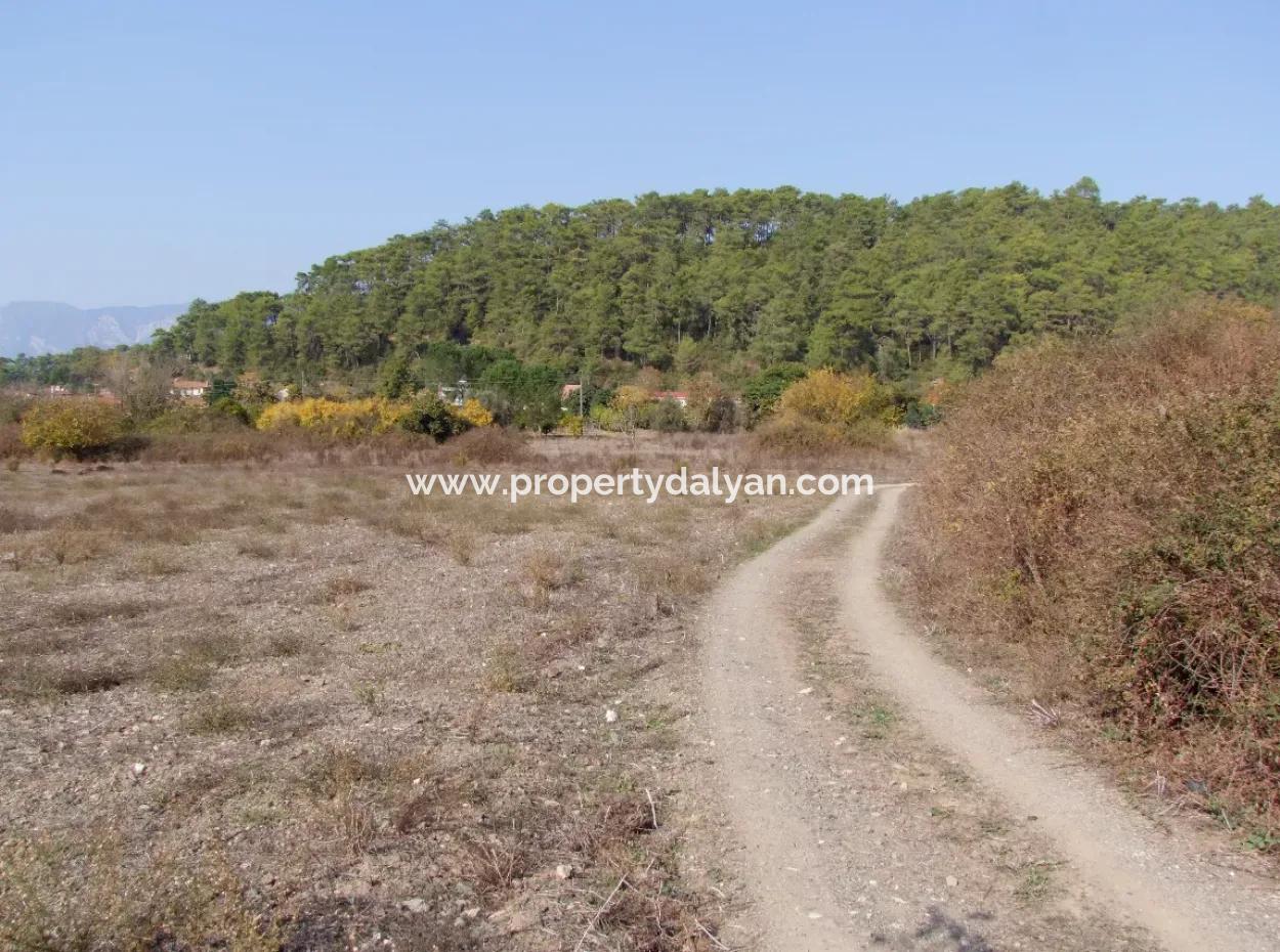 6850M2 Zoning Land With Sea View In Çamlı