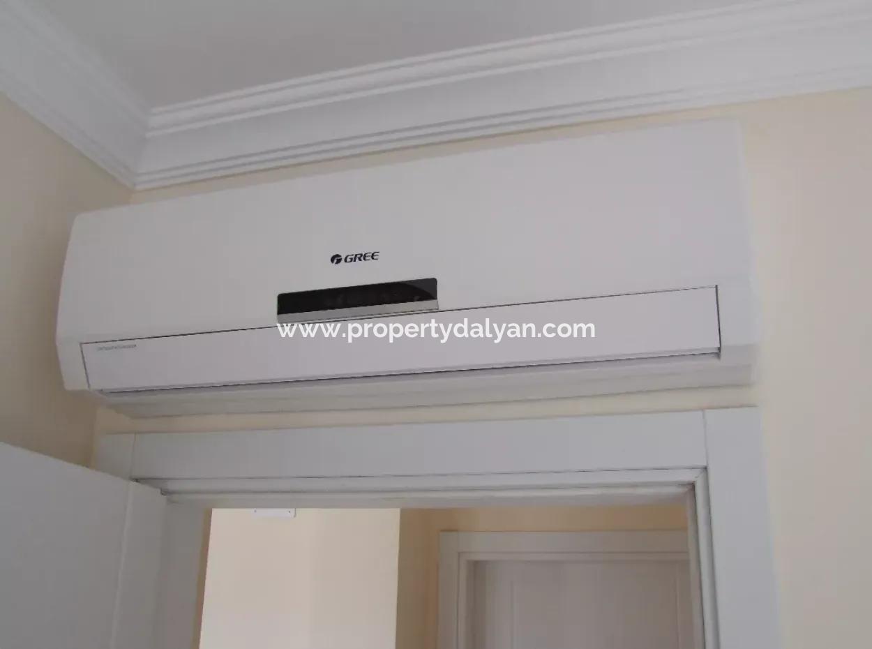 Luxury Villa For Sale In Zeytinalanda Köyceğinz Zeytınalanda 6800M2 Land Villa For Sale With Full Lake View