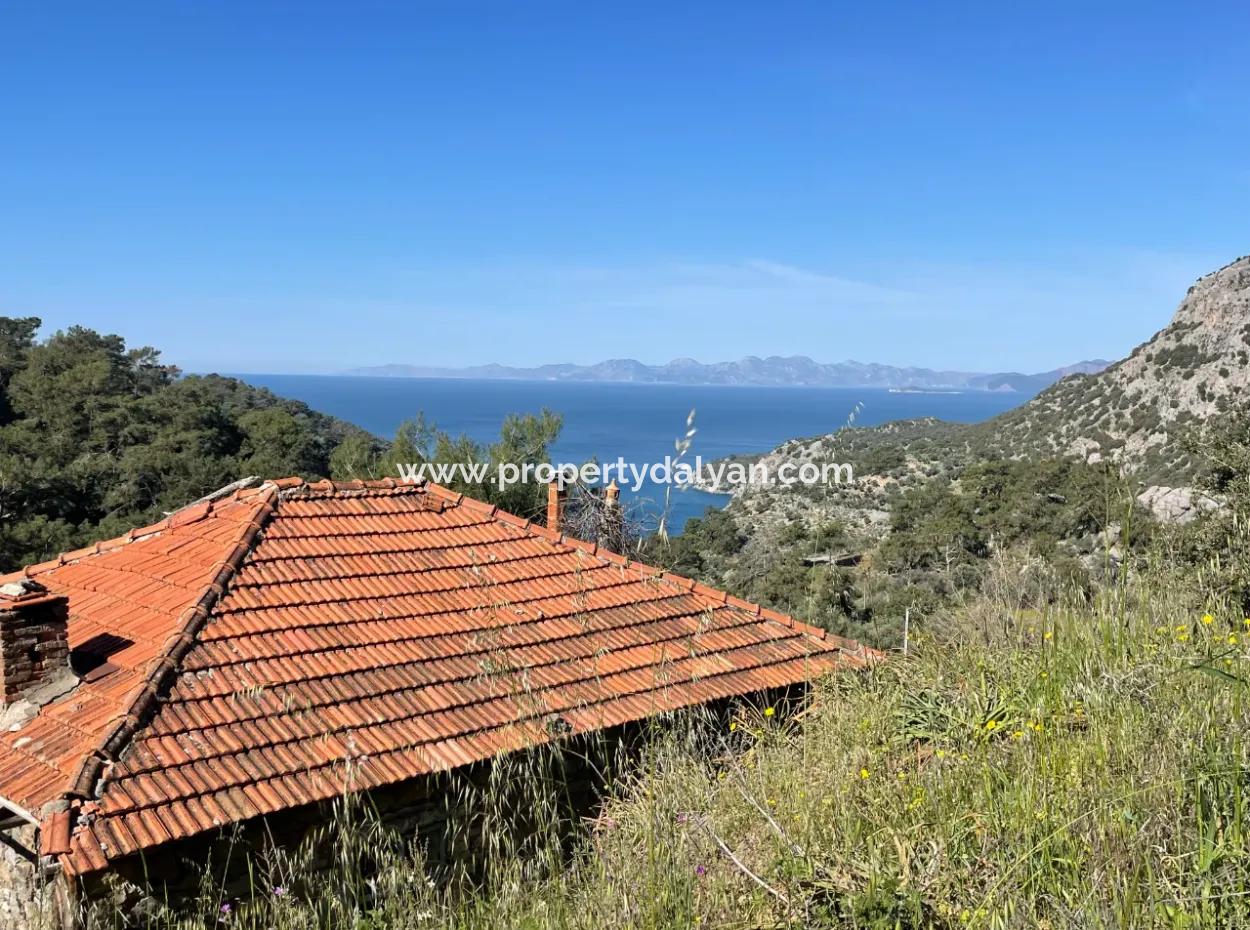 Village House For Sale In 4,400M2 Land With Full Sea View In Gökbel