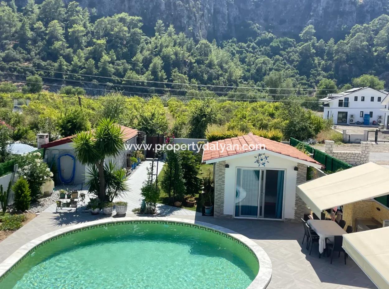4 1 Villa For Sale In 720M2 Land In Dalyan Gülpınar
