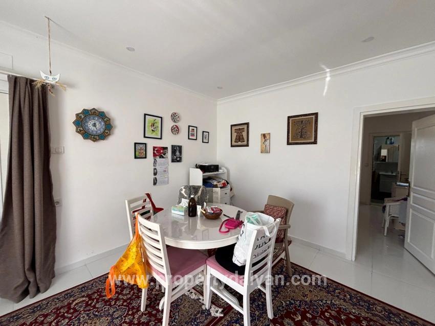 Продается Одноэтажный Дом С 2 Спальнями И 1 Ванной Комнатой На Участке 459 М2 В Окчуларе.