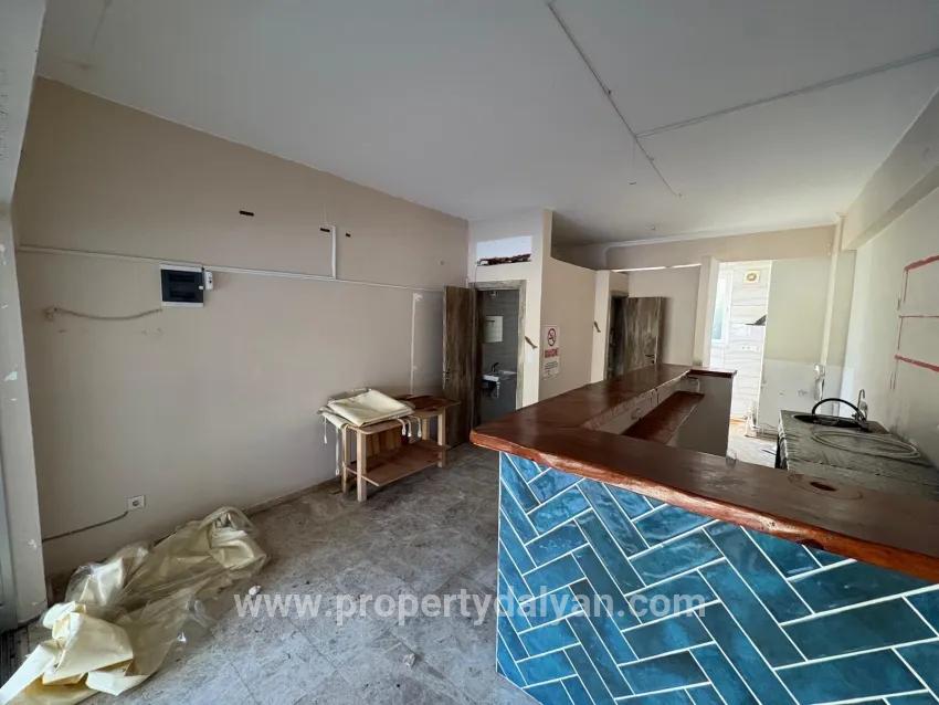 В центре Dalyan 45м2 магазин для продажи