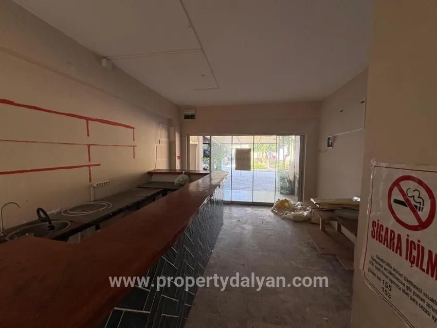 В центре Dalyan 45м2 магазин для продажи