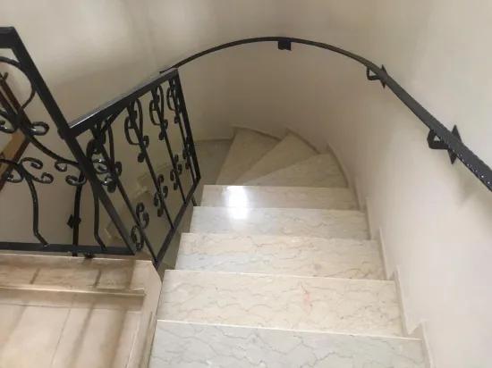 в центре Dalyan внутри участка 300m2 вилла 3+1 на продажу