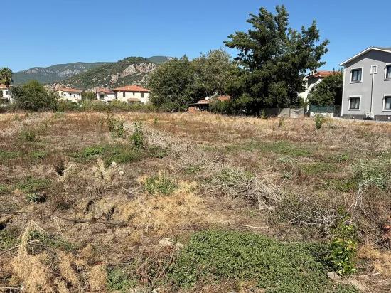 в Dalyan 3.180m2 %5 зонированный участок на продажу