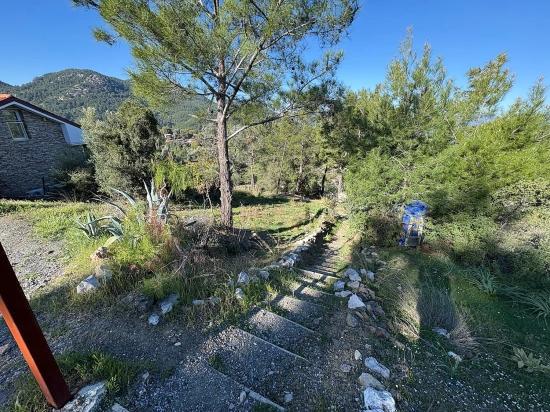 Продается Земельный Участок Площадью 1000 М2 С Видом На Море В Жилом Районе Деревни Гёкбель.