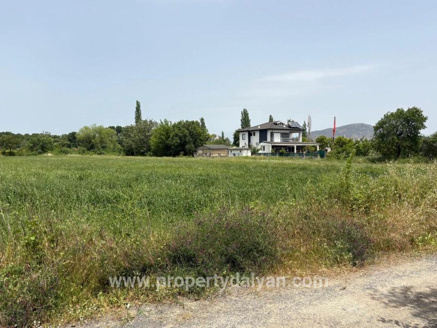 Ortaca Okçular Mah. Satılık Arsa - Konut İmar Durumlu - 2.100 m²