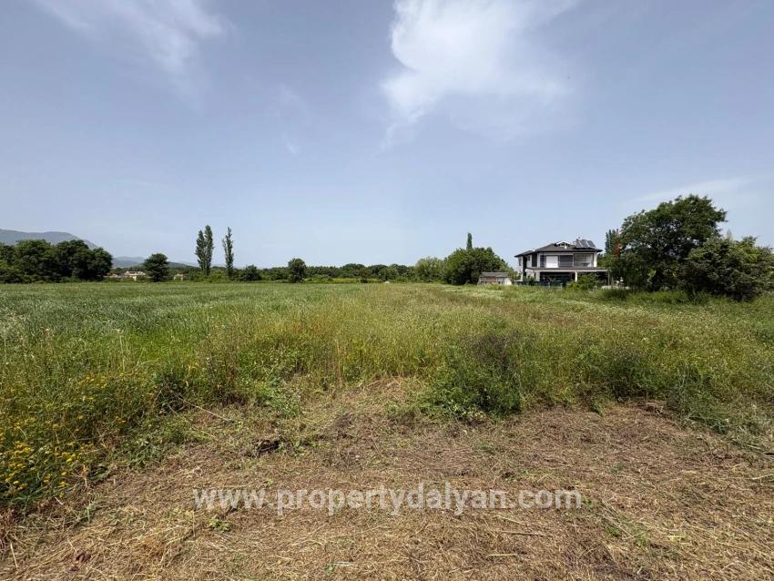 Ortaca Okçular Mah. Satılık Arsa - Konut İmar Durumlu - 2.390 m²