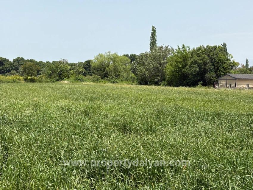 Ortaca Okçular Mah. Satılık Arsa - Konut İmar Durumlu - 2.390 m²