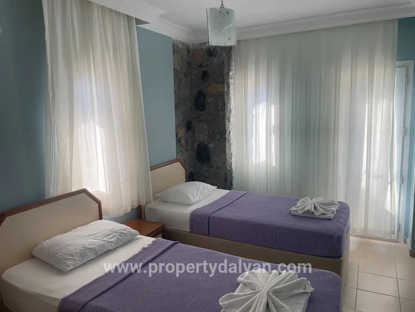 Ortaca Dalyan Mah. Satılık 3+1 Villa - 345 m²