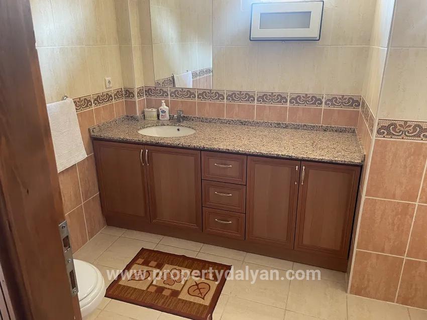Ortaca Dalyan Mah. Satılık 3+1 Villa - 345 m²