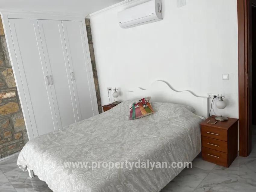 Ortaca Dalyan Mah. Satılık 4+1 Villa - 880 m²