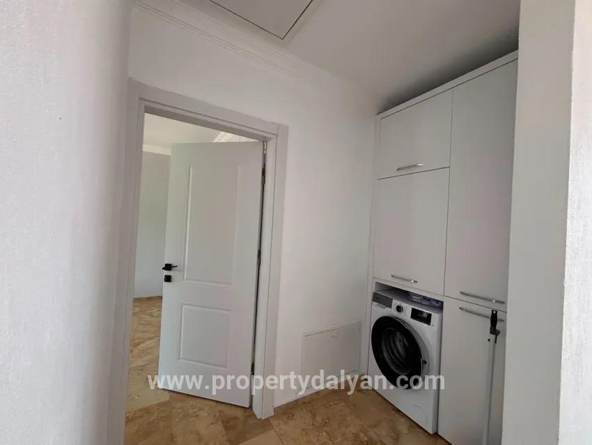 Ortaca Dalyan Mah. Satılık 4+1 Villa - 500 m²