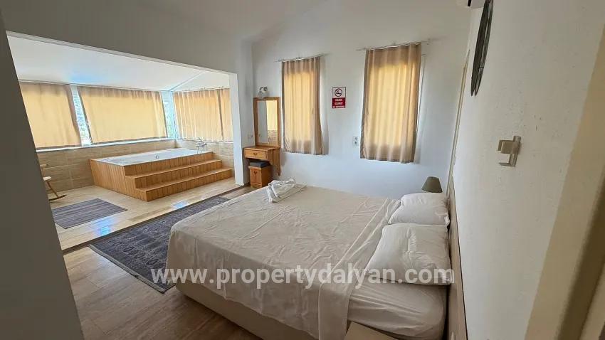 Ortaca Gökbel Mah. Satılık 4+1 Villa - 992 m²