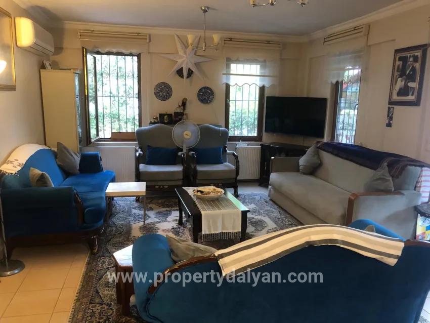 Ortaca Dalyan Mah. Satılık 3+1 Villa - 300 m²