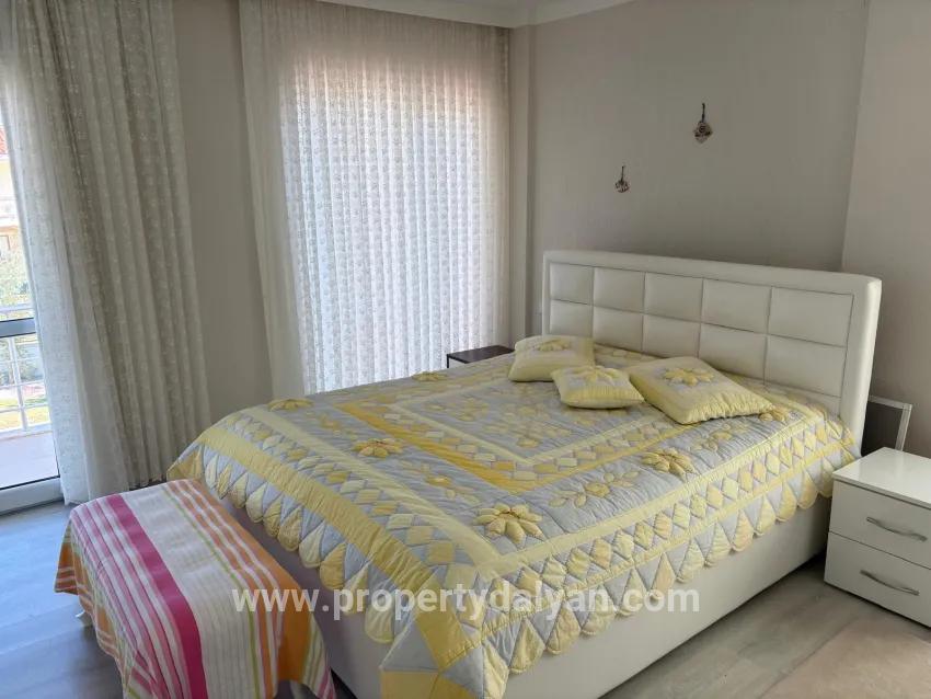 Ortaca Dalyan Mah. Satılık 4+1 Villa - 520 m²