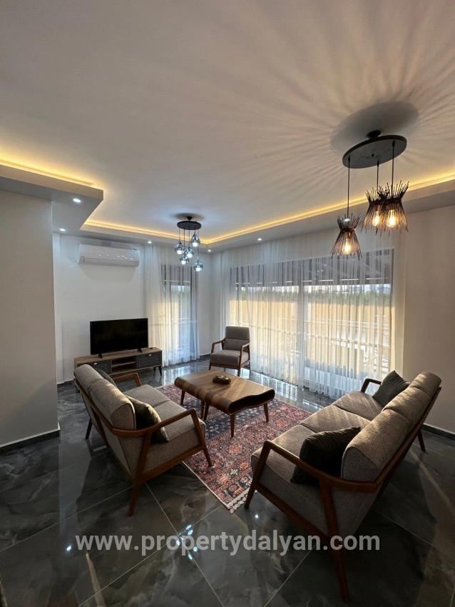 Ortaca Eskiköy Mah. Satılık 4+1 Villa - 14.136 m²