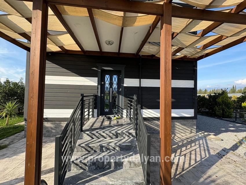 Ortaca Eskiköy Mah. Satılık 4+1 Villa - 14.136 m²