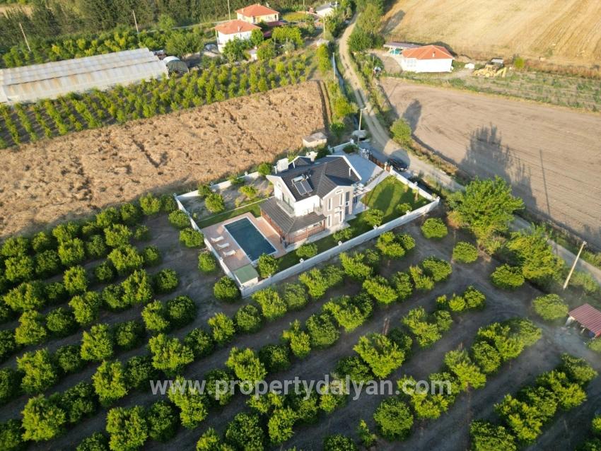 Ortaca Eskiköy Mah. Satılık 4+1 Villa - 14.136 m²