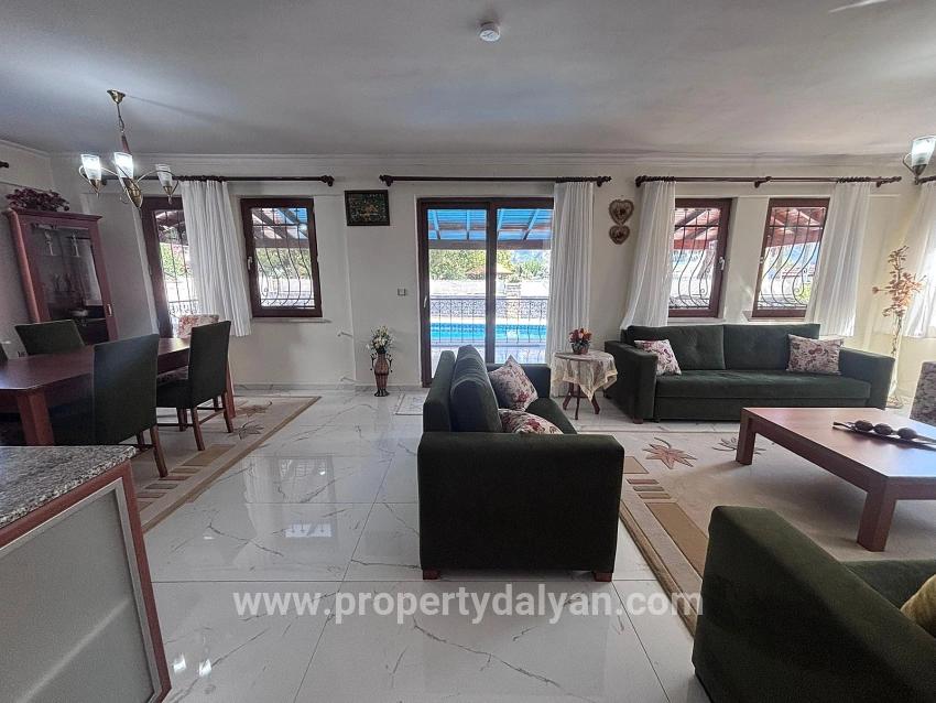 Ortaca Dalyan Mah. Satılık 5+1 Villa - 301 m²