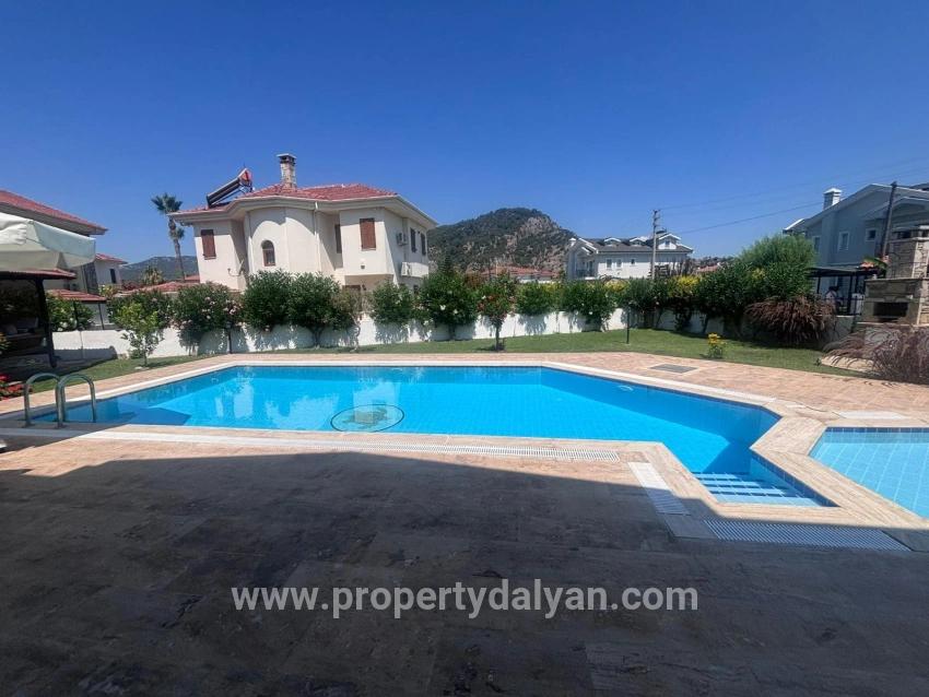 Ortaca Dalyan Mah. Satılık 3+1 Villa - 848 m²