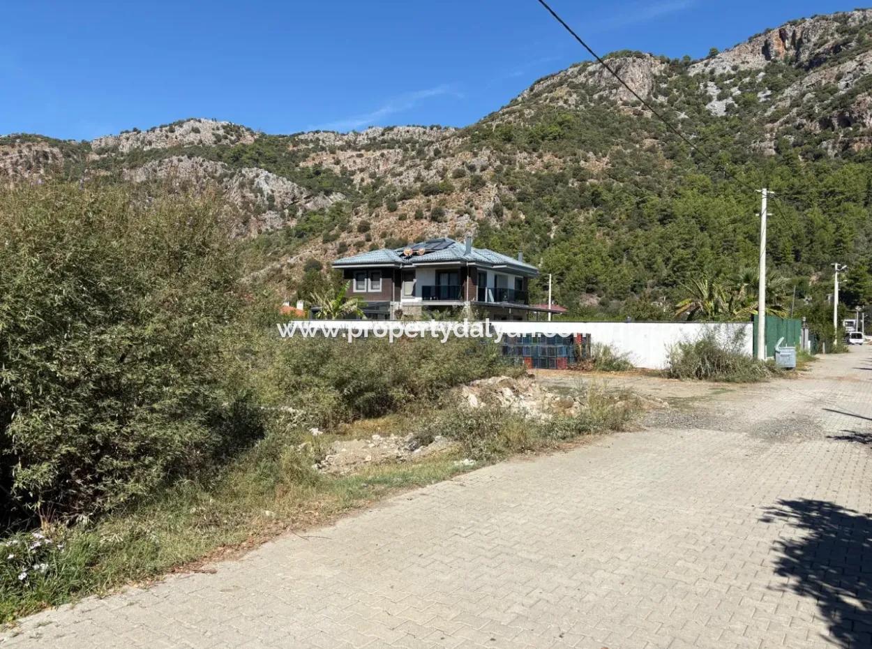 Mergenli'de Köy Yerleşik Alanında İmarlı Satılık Arsa