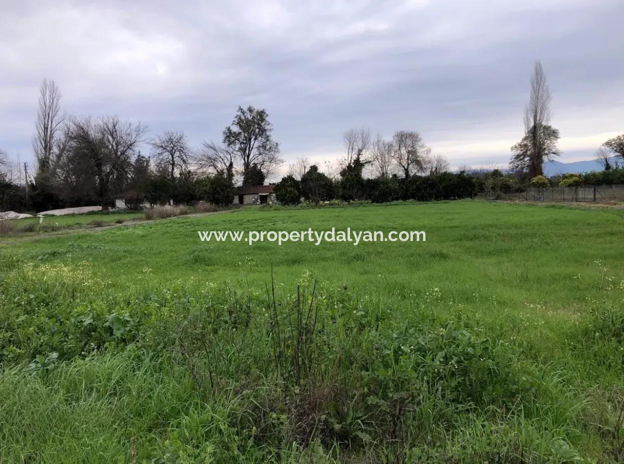 Okçular'da 540M2 Satılık Arsa