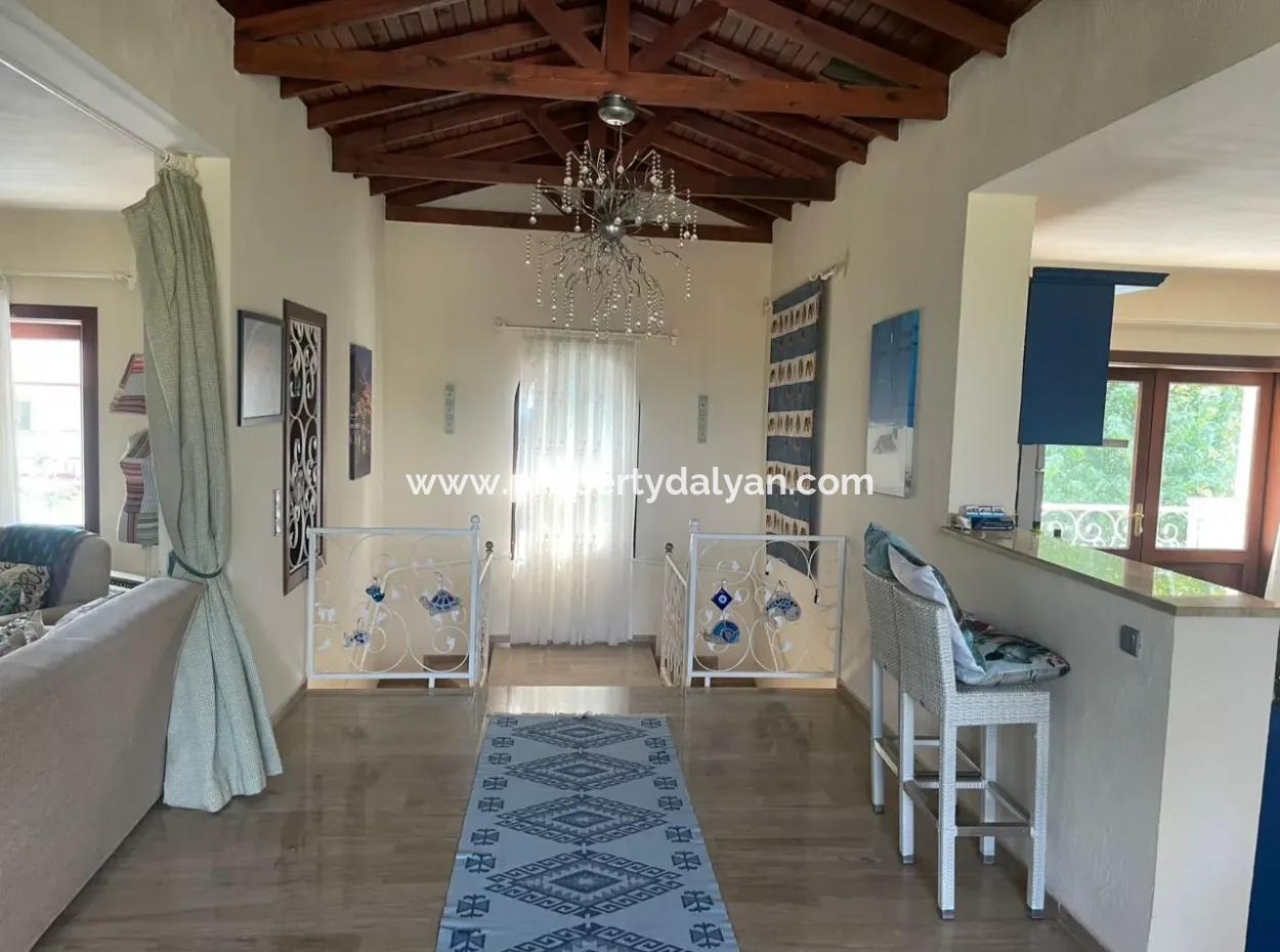 Dalyan Arıkbaşın'da Satılık Villa
