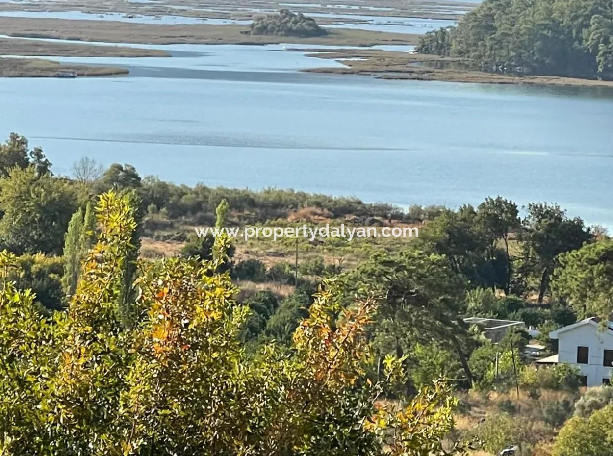 Çandır Köy Yerleşik Alanda 2000M2 Satılık Arsa