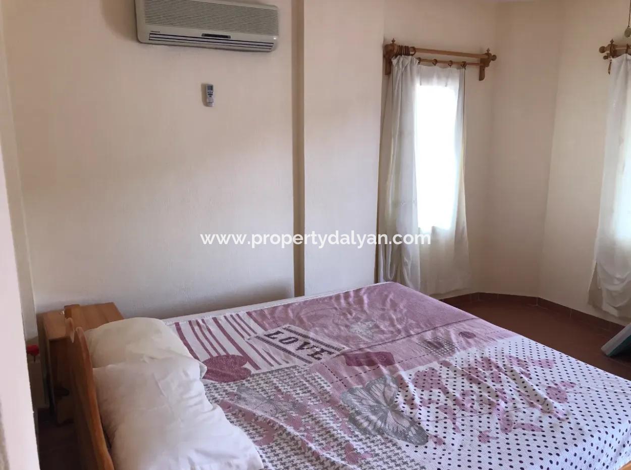 Dalyan Maraş'ta 1532M2 Satılık Villa