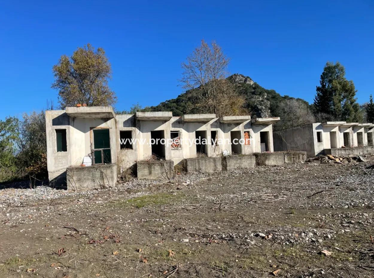 Dalyan Gülpınar'da  Anayola Sıfır 9,037M2 Satılık Arsa