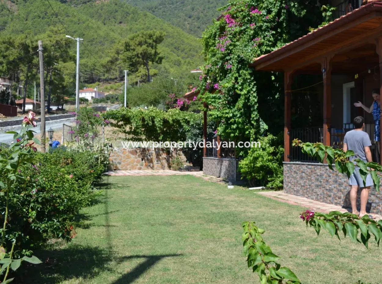 Ekincik'te Deniz Manzaralı Satılık Apart