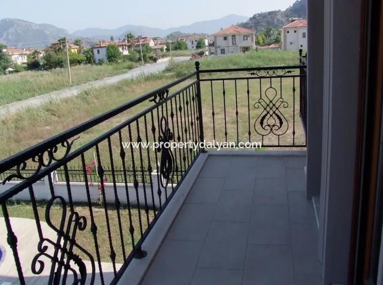 Dalyan Satılık Lüks Villa Dalyan Gülpınar Da 510M2 Arsa İçinde 4+1 Satılık Villa